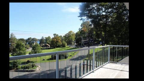 upstairs deck with views of lake
