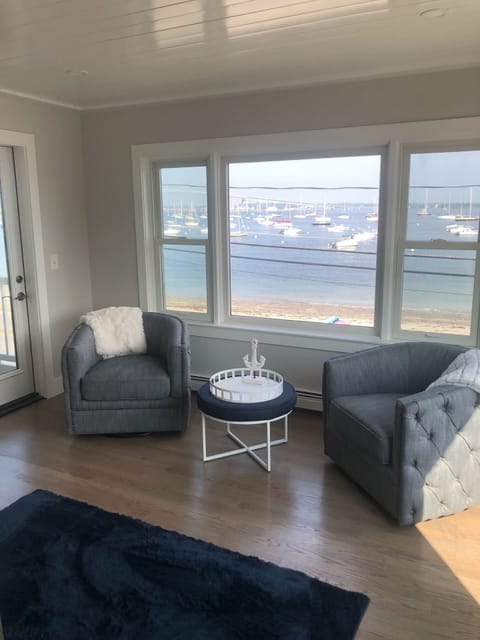 Swivel chairs to look over Narragansett Bay