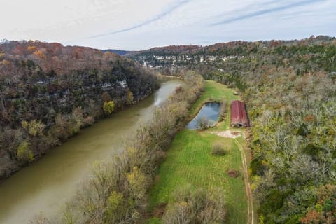 Directly on the Kentucky River Palisades a rural retreat minutes from Lexington 