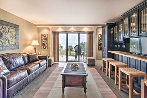 Panama City Beach Vacation Rental | 1BR | 1.5BA | Elevator Access On-Site