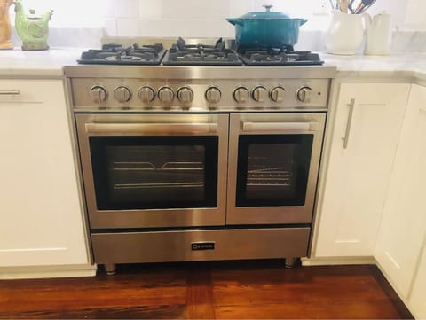 Verona five burner stove with double oven.  
