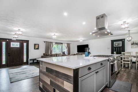 45a76acb-04da-4dfb-99c3-a7f604e9c121