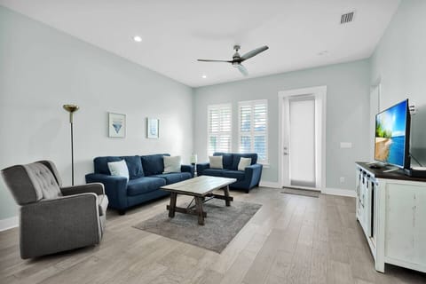 Spacious living room with cable tv and streamers available. 