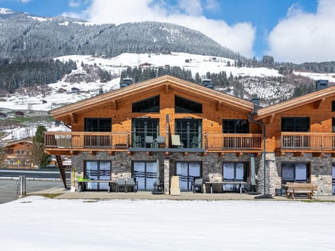 Holiday Home Exterior [winter]