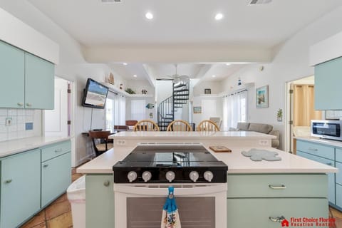 Bright, airy kitchen with modern appliances and cozy dining nook