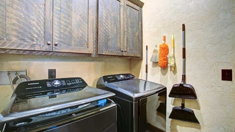 NEW SAMSUNG WASHER/DRYER UNITS