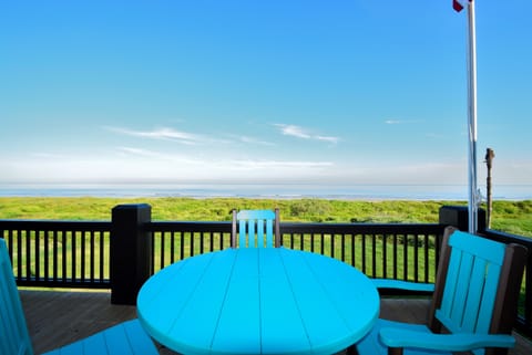 Sun Deck seating and incredible unobstructed 180 degree view