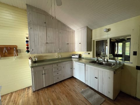 Fully equipped kitchen with open layout for easy meal prep 