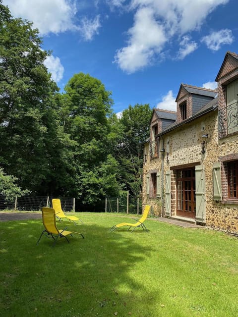 Grenne Mill House in Centre-Val de Loire