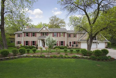 Large, comfortable and in perfect condition 