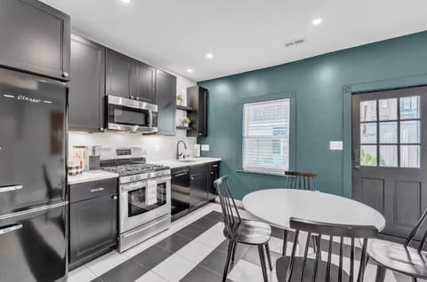 Kitchen, Retro Refridgerator, Microwave, Oven/Stove, Kitchen Table, Dining Chair