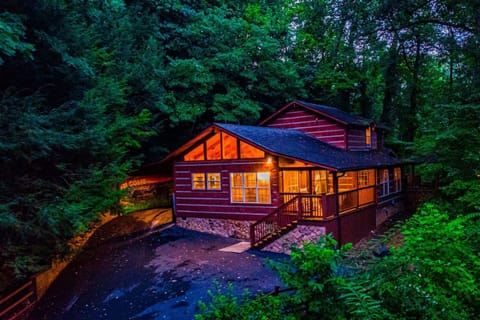 A cozy and inviting cabin!  We would love to host you!
