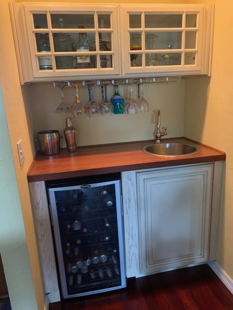 Wet Bar