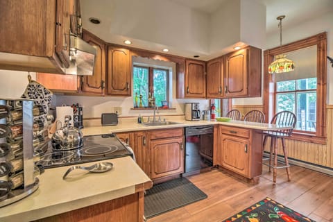 Driveway Parking (3 Vehicles) | Suitable for Children