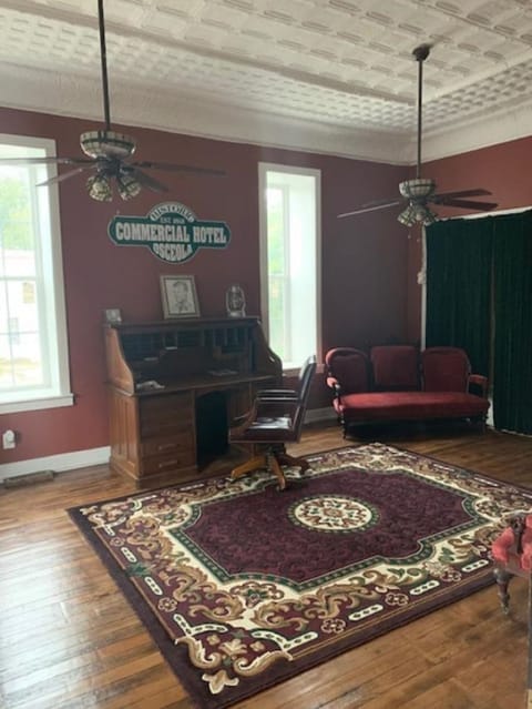 Parlor/Gathering area