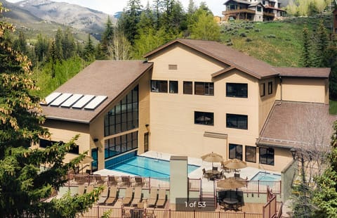 Amenity Building