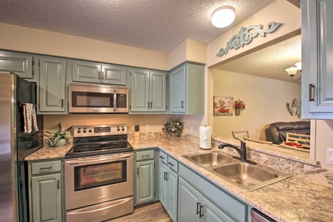 Kitchen | Fully Equipped