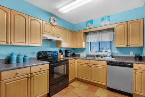 Kitchen has everything your chef needs