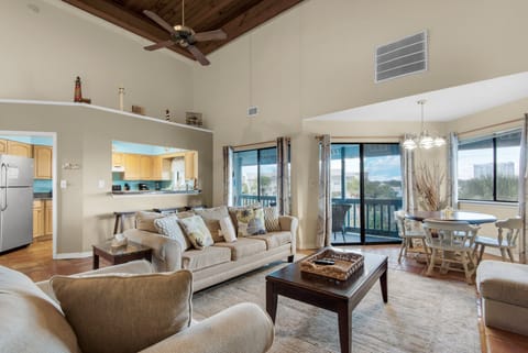 Welcome to Blue Paradise