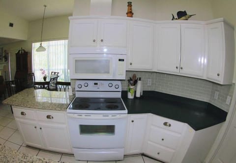 Kitchen - Stove Side 
