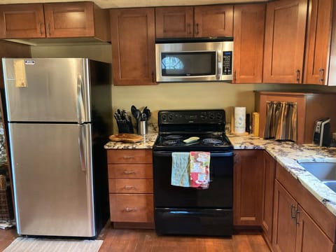 Full equipped kitchen.