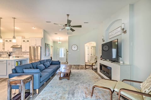 Living Room | Electric Fireplace