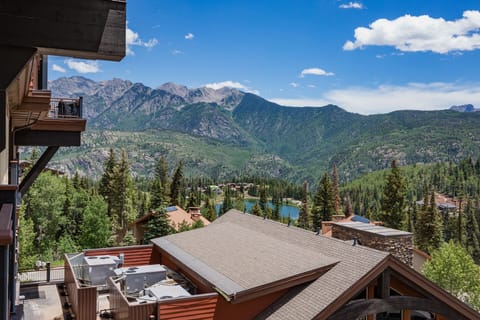 Deck with dining table and views of the pool, slopes and mountains

Note the Purgatory Lodge HOA does not allow BBQ Grills or Space heaters so both have been removed and no units in Purgatory Lodge will have BBQ grills or space heaters.