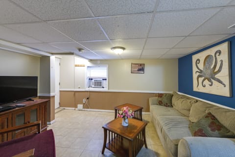 Seaside Heights Vacation Rental | 2BR | 1BA | Ground-Level Apartment