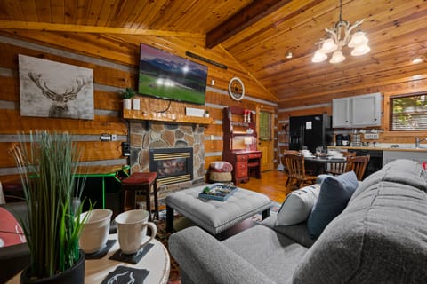 It’s starting to cool down in the Smokies which means cozy nights by the fire. 