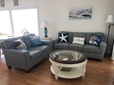 Living area with new 50 inch SMART TV.