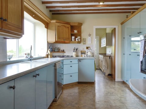 Kitchen | Sauchenshaw Cottage, Stonehaven