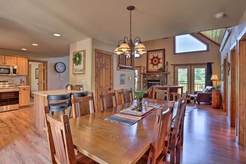 Dining Room | 8-Person Dining Table
