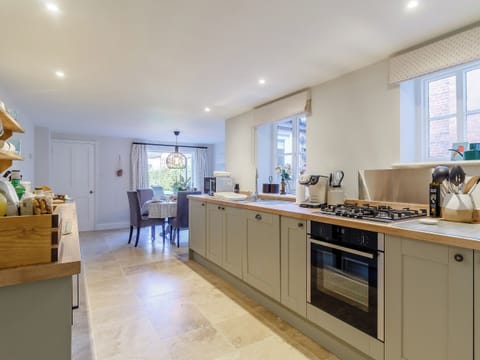 Kitchen/diner | Robin Cottage, Holt