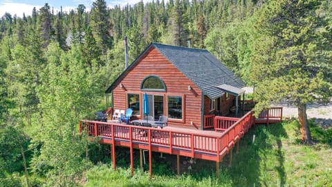 Misty Mountain Hideaway is the perfect and quiet getaway spot.