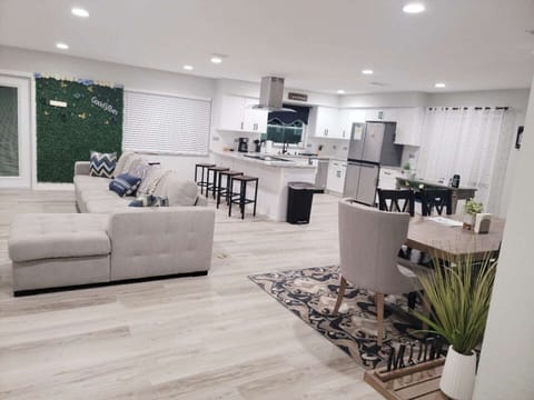 Spacious open concept with lots of seating