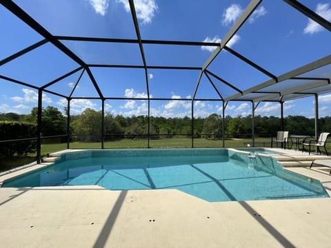 Private Pool and Spa