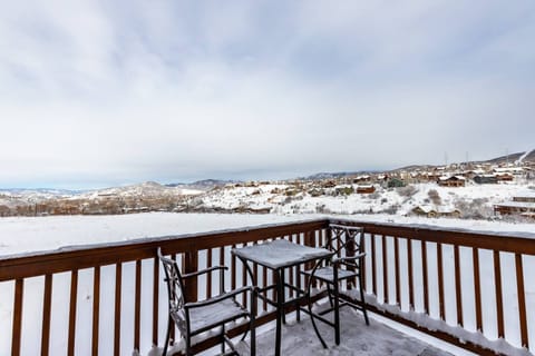 Take in wide open views from the deck and nearly every room—bringing the beauty of the outdoors right inside.