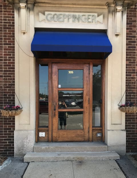 Front door on North side of building.  Enter here.