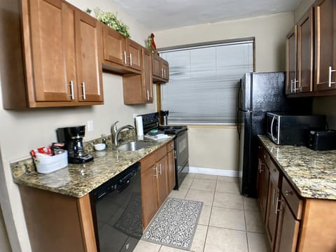 Fully-equipped kitchen