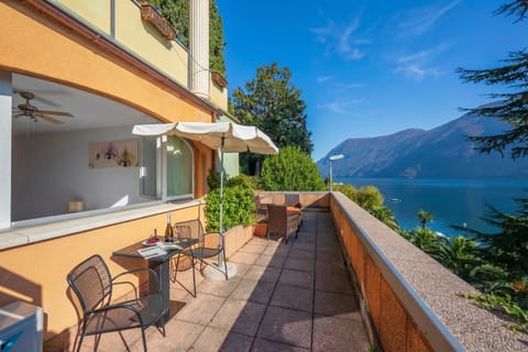 Lake View