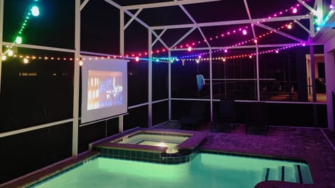 NEW! Covered Lanai and Pool Lights