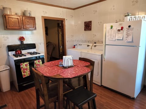 washer/dryer, detergent