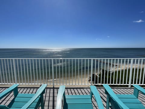 Super-sized Balcony Facing Ocean with Panoramic Views; cape ocean vista