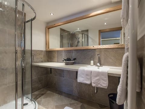 Suite Murmele, 2 bedrooms - Chalet Alpin Chalet in Carinthia, Austria