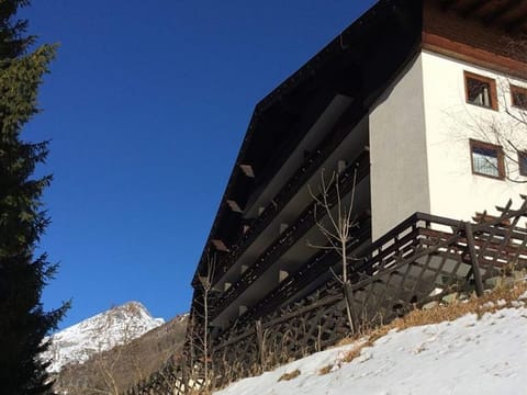 Berghaus Glockner - App. Alpenpause - apartment/apartment, bath, WC, balcony Apartment in Carinthia, Austria