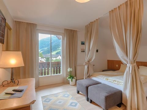 Vacation apartment W 11/1 bedroom/shower, - Ferienhaus Hotel Post Apartment in Carinthia, Austria