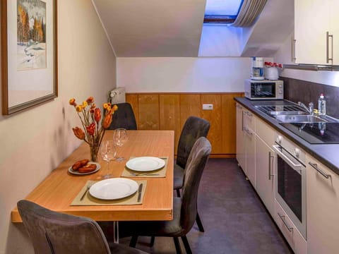 Vacation apartment W 11/1 bedroom/shower, - Ferienhaus Hotel Post Apartment in Carinthia, Austria