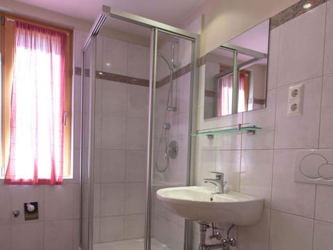 Apartment W 2 + room W 3 - Hotel Post holiday home Apartment in Carinthia, Austria