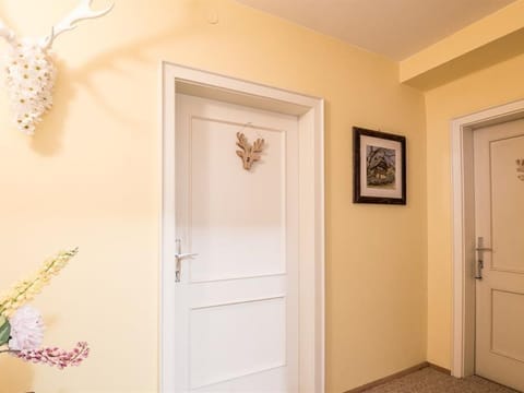 Apartment W 2 + room W 3 - Hotel Post holiday home Apartment in Carinthia, Austria