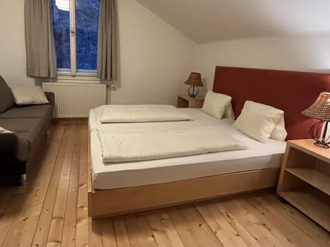 Holiday apartment W 12 /2 bedrooms/bathroom, W - holiday house Hotel Post Apartment in Carinthia, Austria